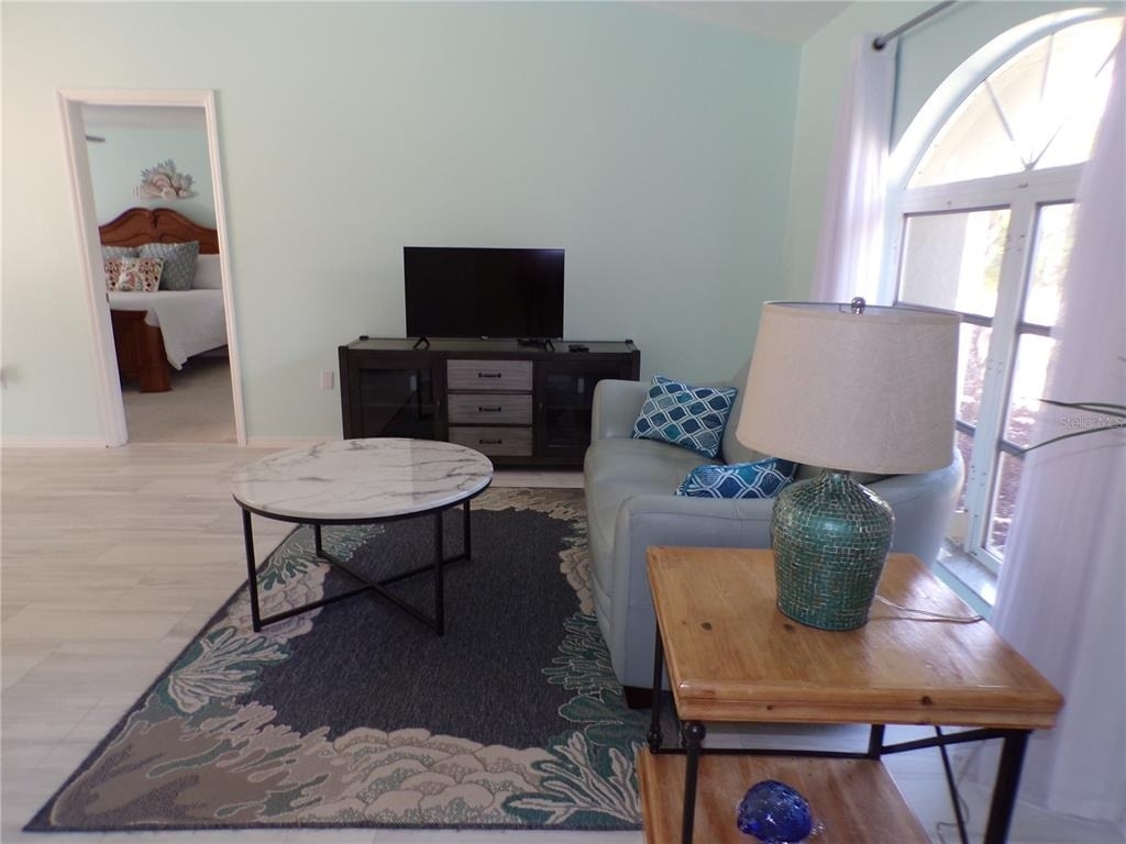 15624 Hennipen Circle - Photo 3