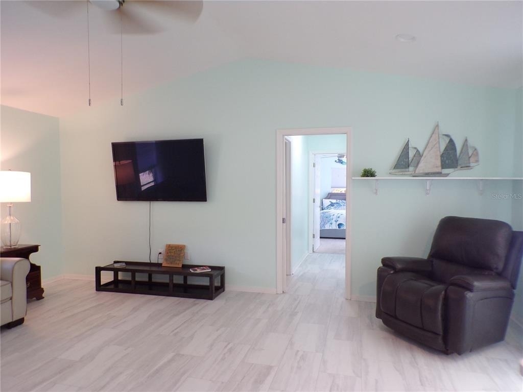 15624 Hennipen Circle - Photo 9
