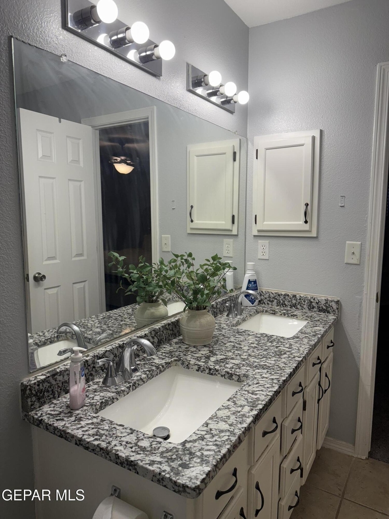 12253 Holy Springs Court - Photo 22