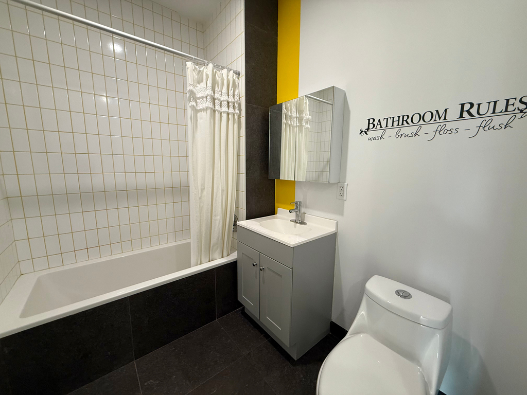 641 East 28th Street - Photo 8