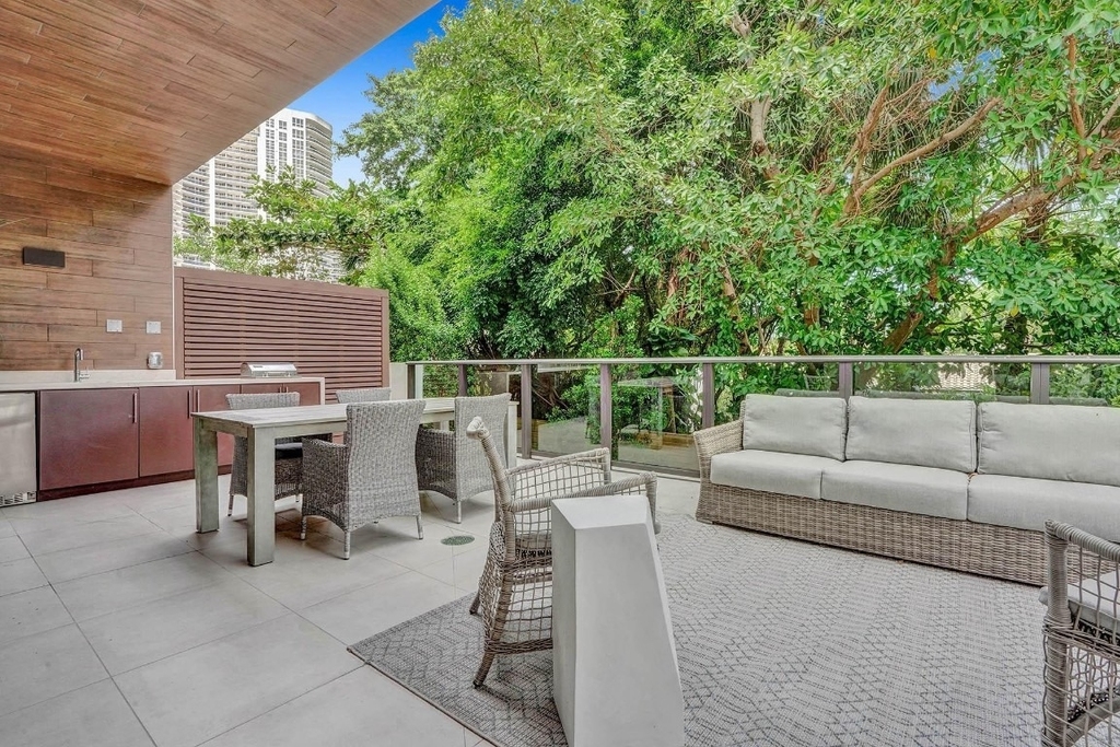 3040 N Ocean Boulevard - Photo 16