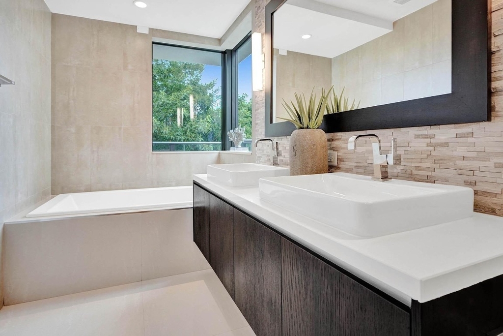 3040 N Ocean Boulevard - Photo 33