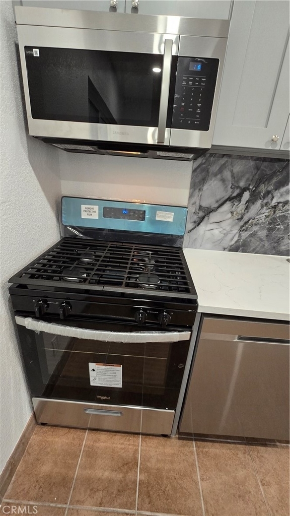5803 Troost Avenue - Photo 5