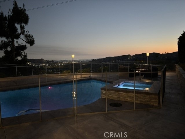 2461 Allanjay Place - Photo 33
