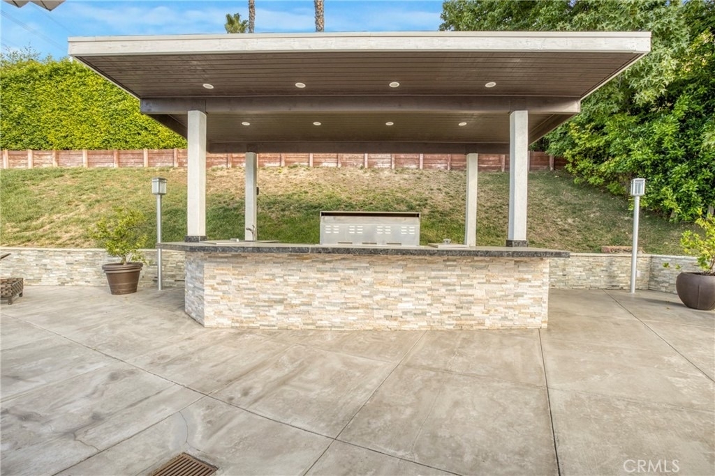 2461 Allanjay Place - Photo 24