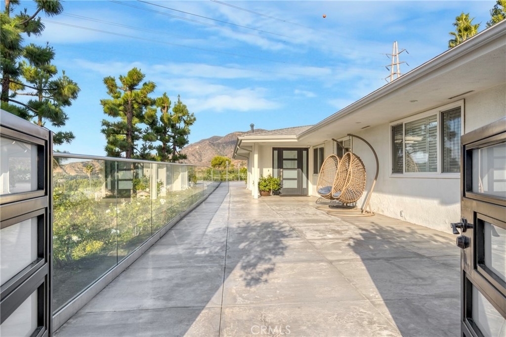 2461 Allanjay Place - Photo 3