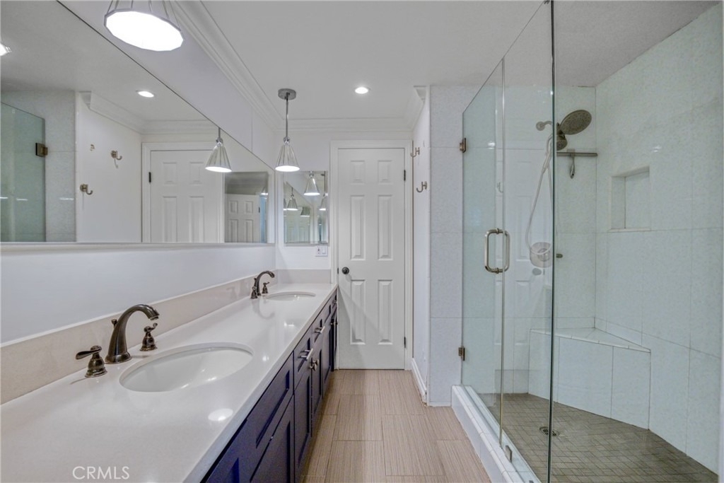 2461 Allanjay Place - Photo 16