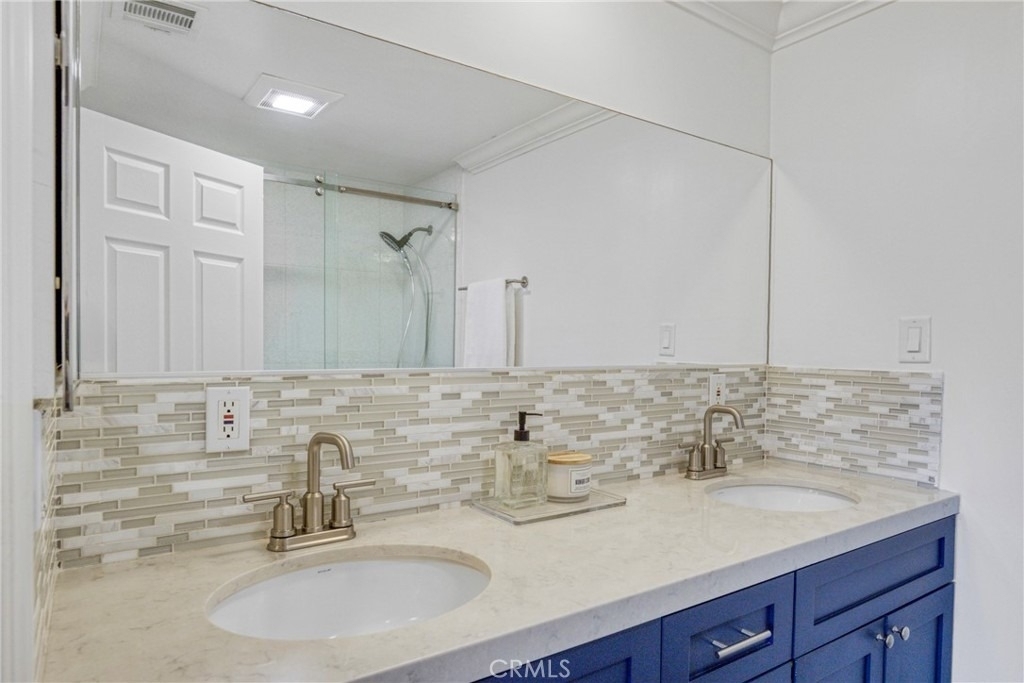 2461 Allanjay Place - Photo 20