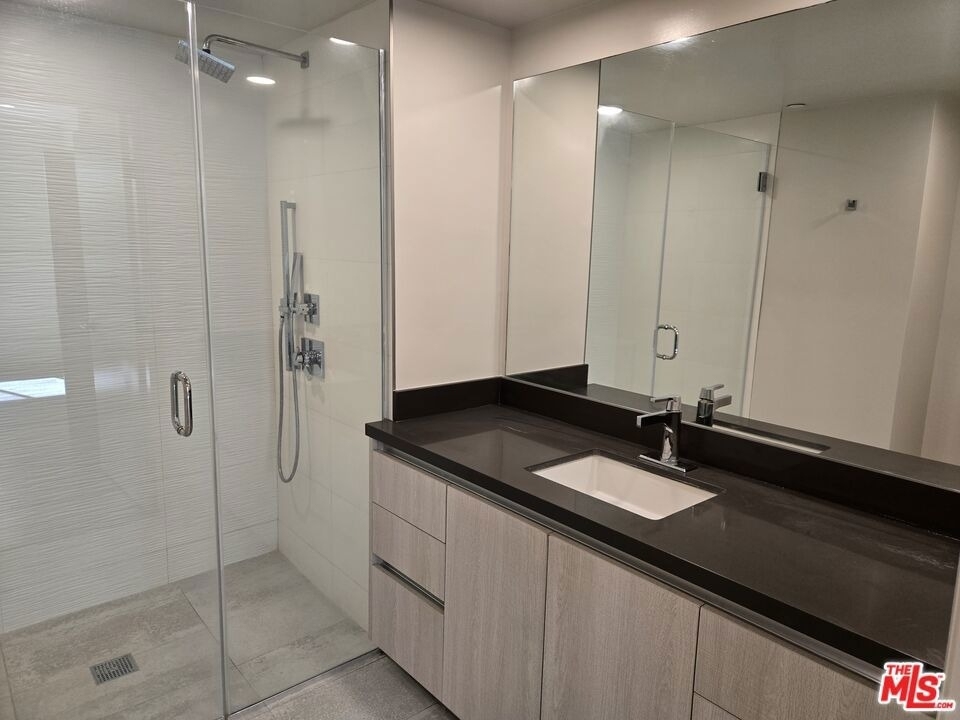 740 S Ridgeley Drive - Photo 10
