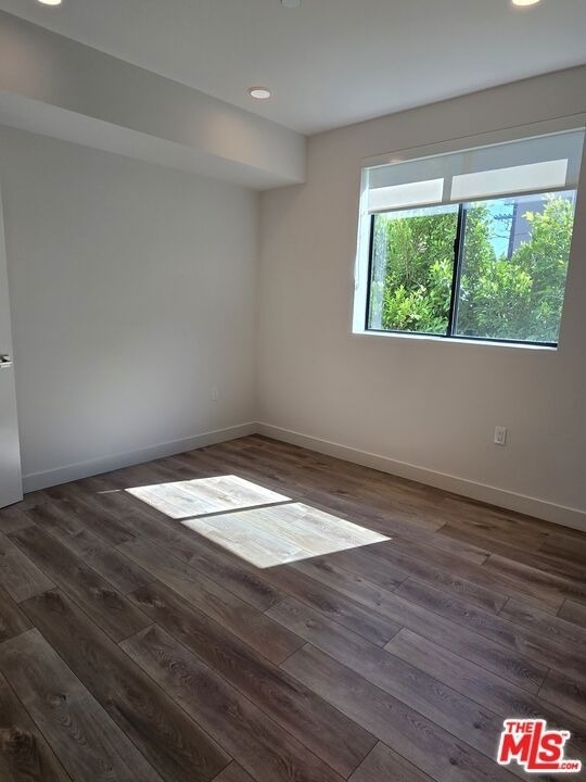 740 S Ridgeley Drive - Photo 11
