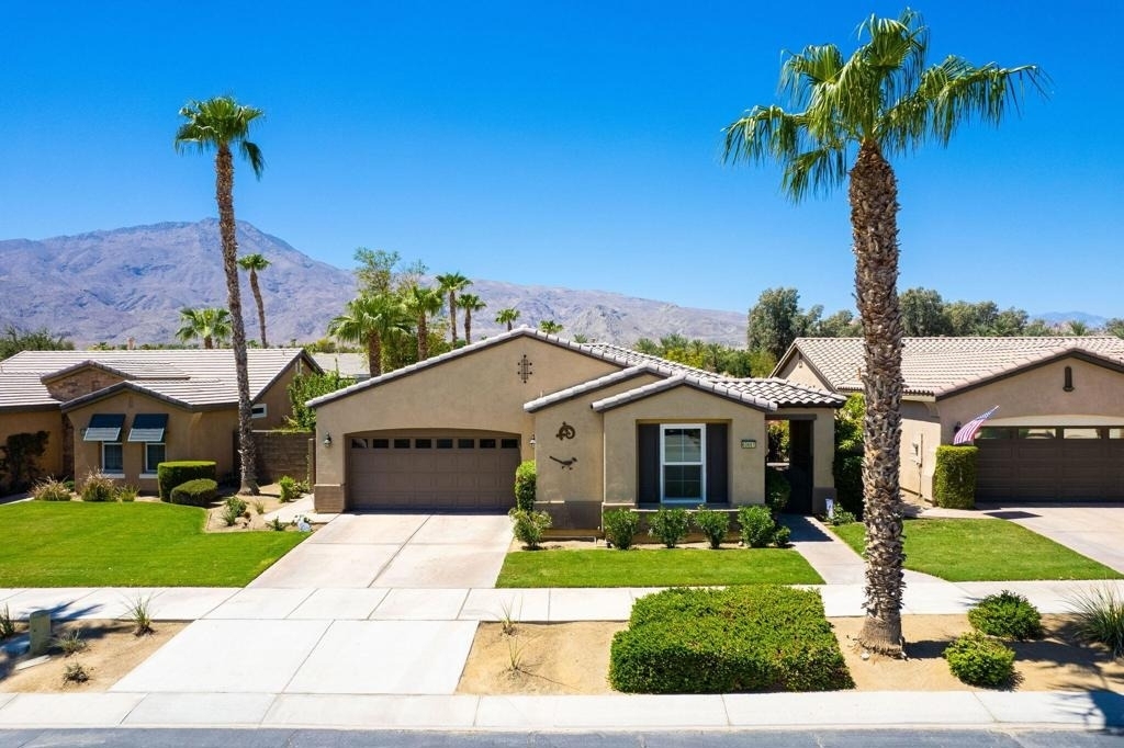 60661 Juniper Lane - Photo 47