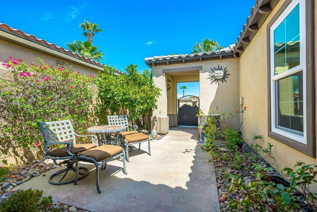 60661 Juniper Lane - Photo 5
