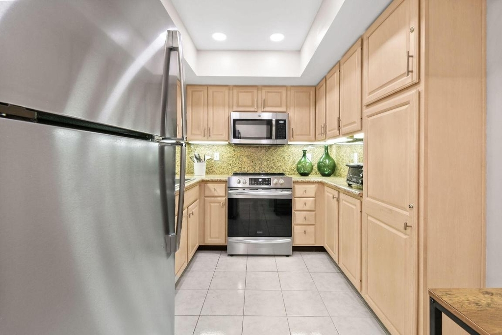 227 Brazilian Avenue - Photo 6
