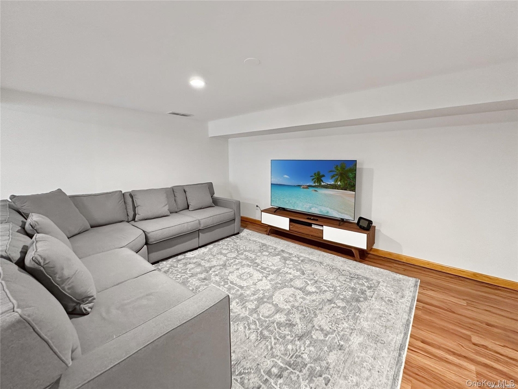 126 Overhill Road - Photo 10