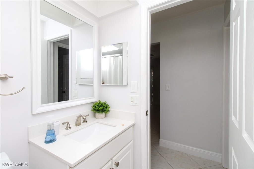 213 Bay Meadows Drive - Photo 36