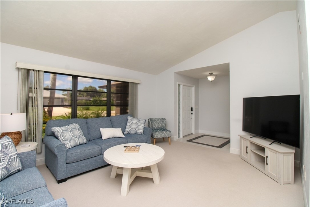 213 Bay Meadows Drive - Photo 12