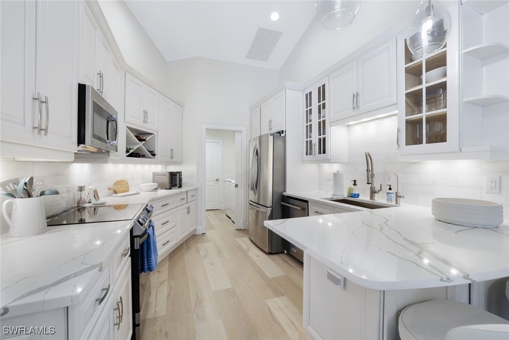 1507 Vintage Lane - Photo 2