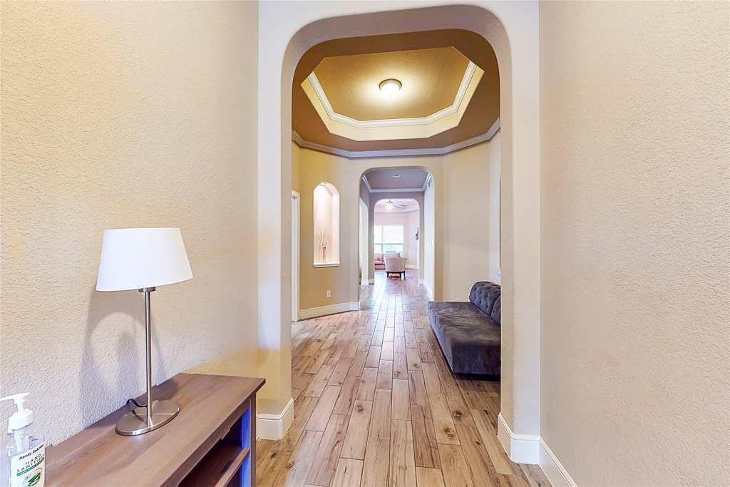 151 W Wading Pond Circle - Photo 2