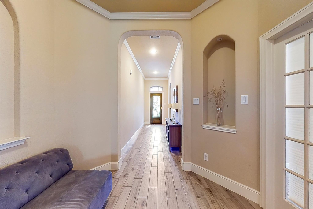 151 W Wading Pond Circle - Photo 3