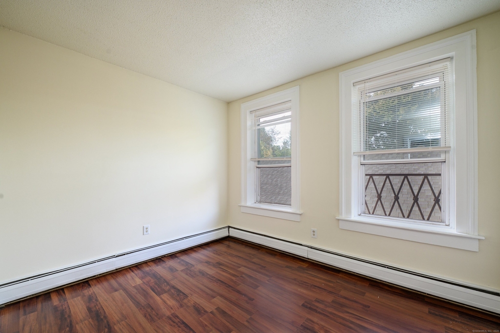 175 Humphrey Street - Photo 9