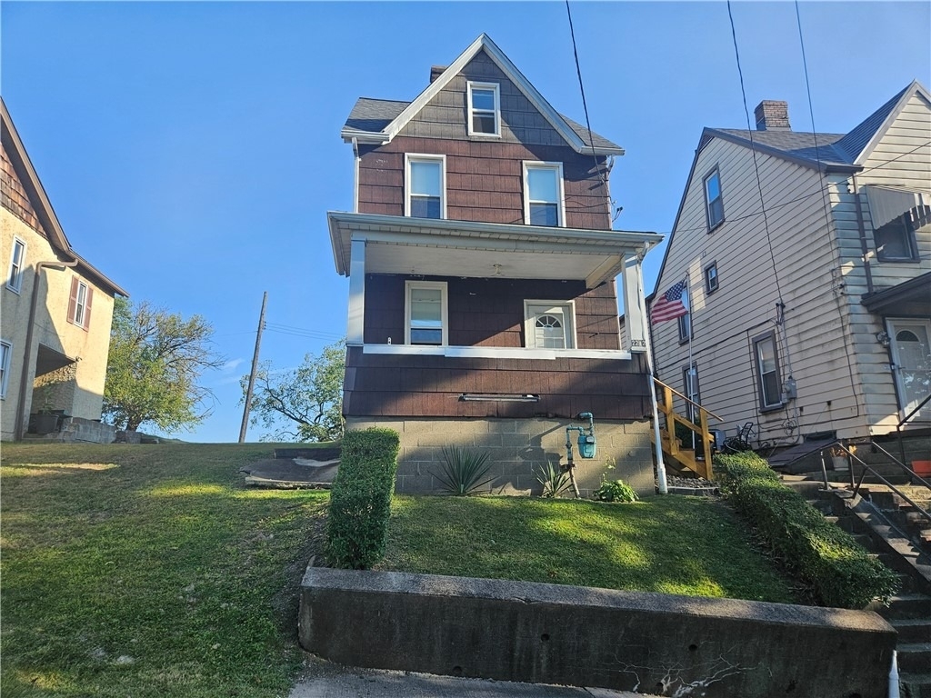 2212 Cronemeyer St - Photo 0