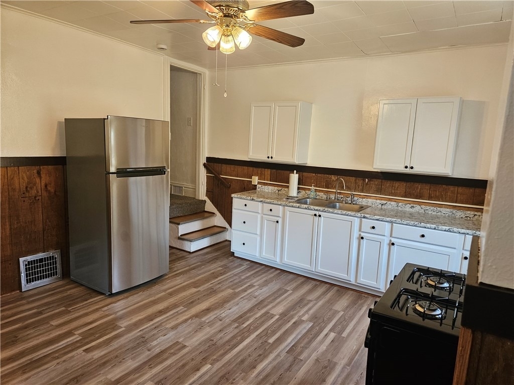 2212 Cronemeyer St - Photo 7