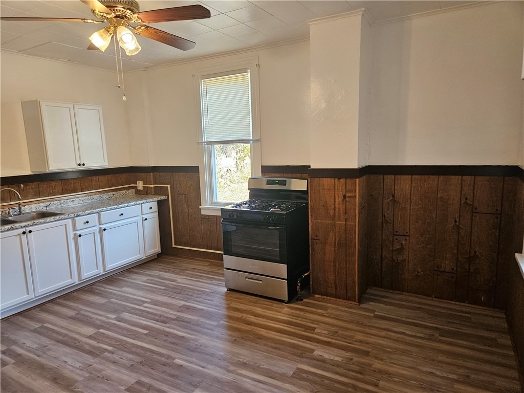 2212 Cronemeyer St - Photo 4
