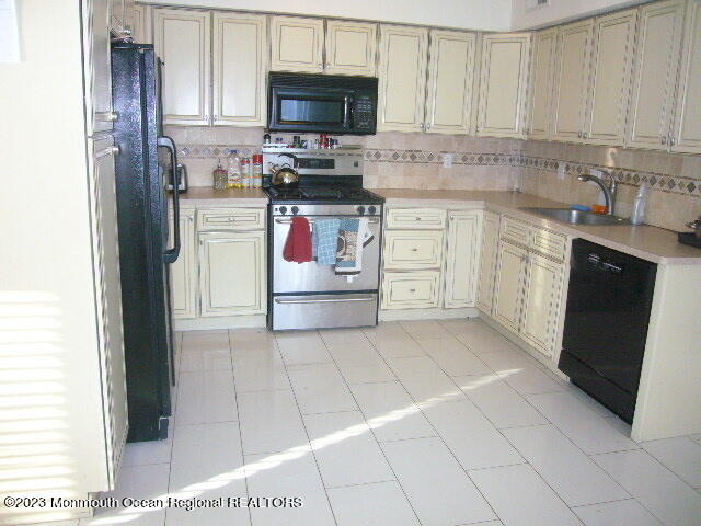 205 Alpern Avenue - Photo 4