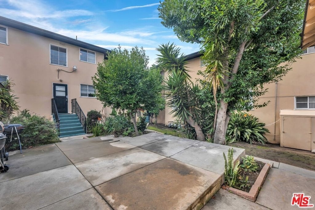 4121 Santo Tomas Drive - Photo 4