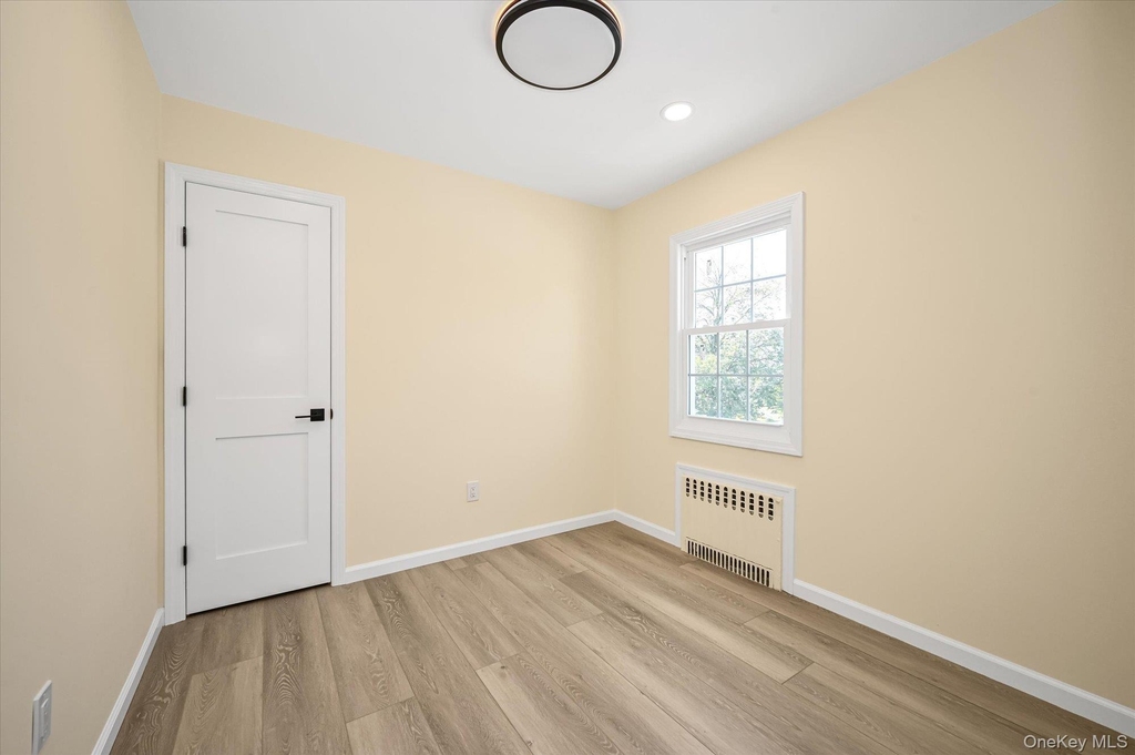 95-26 243rd Street - Photo 9