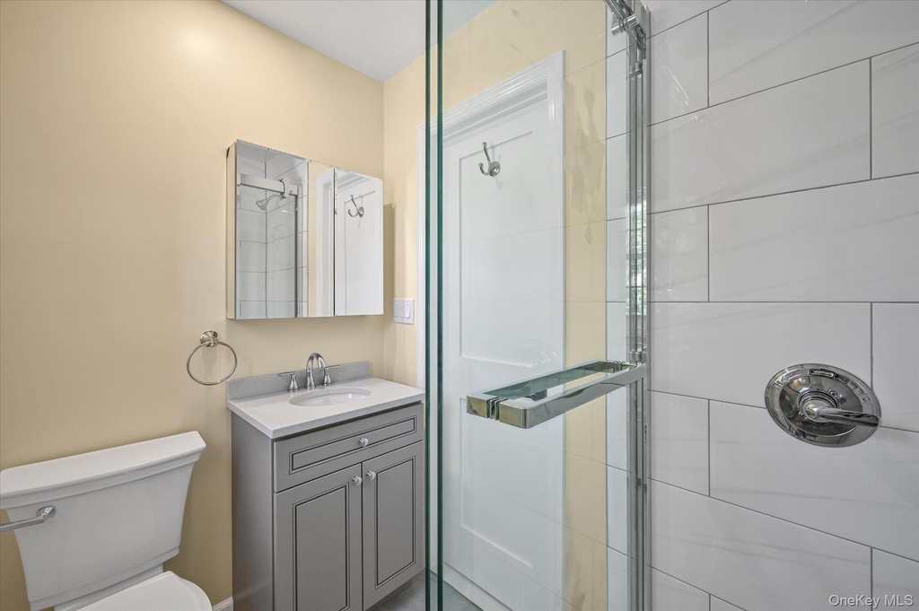 95-26 243rd Street - Photo 13