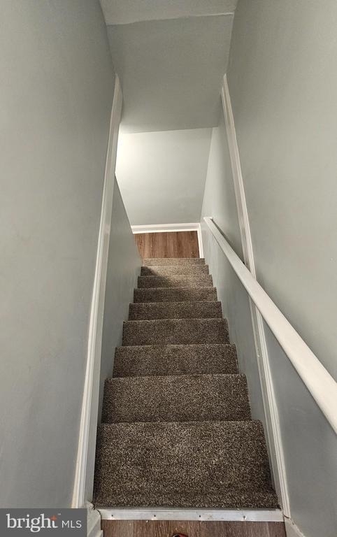 2805 Erdman Avenue - Photo 15