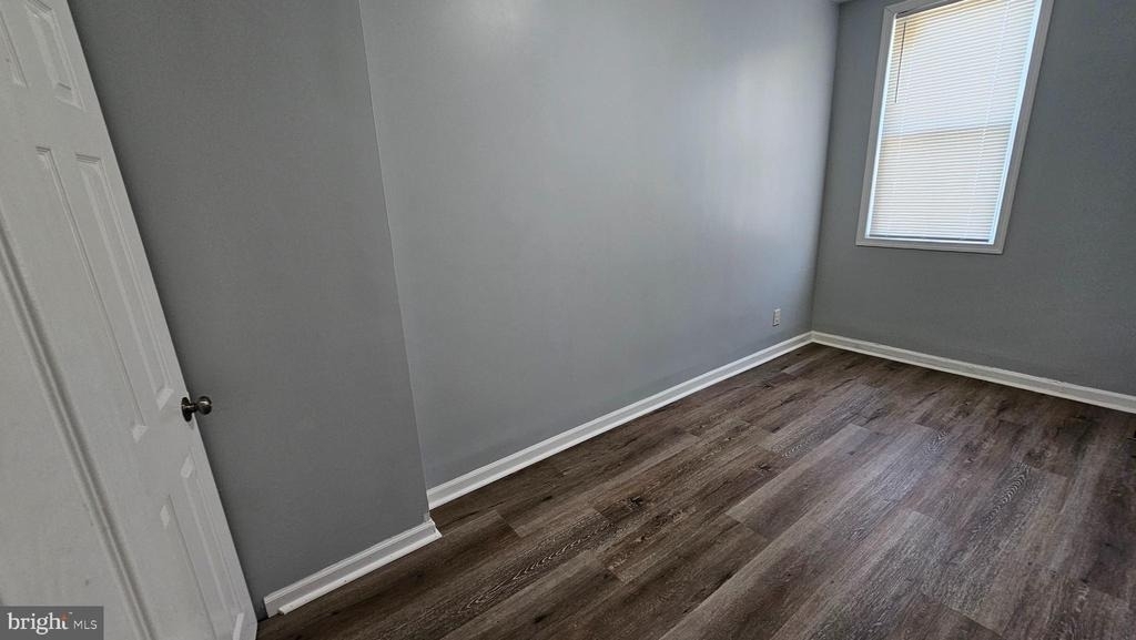 2805 Erdman Avenue - Photo 13