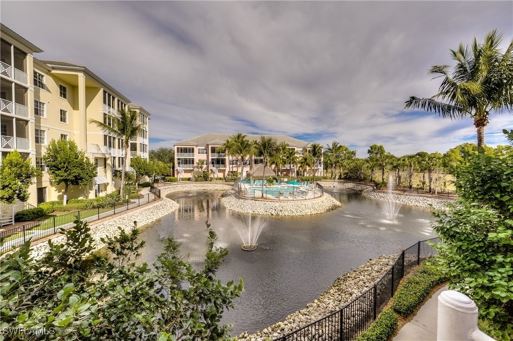 27921 Bonita Village Boulevard - Photo 11