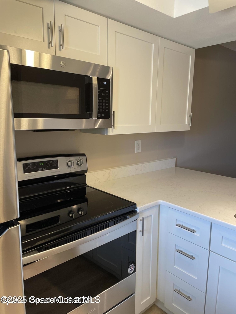 1720 Murrell Road - Photo 5