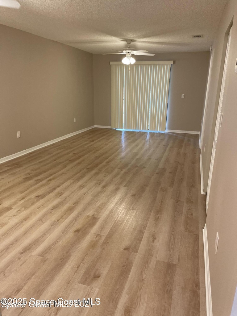 1720 Murrell Road - Photo 13