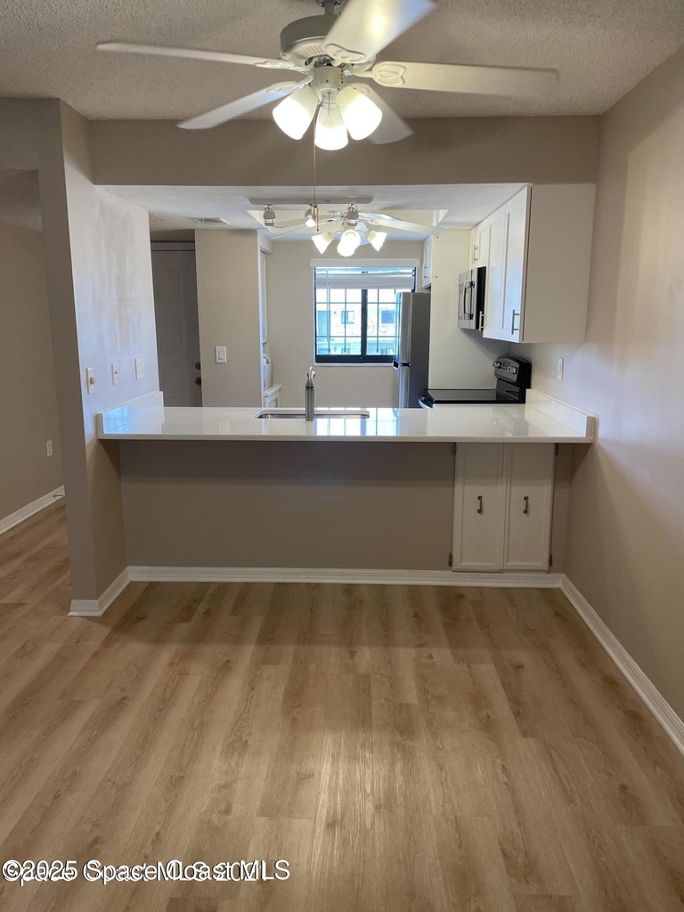 1720 Murrell Road - Photo 8