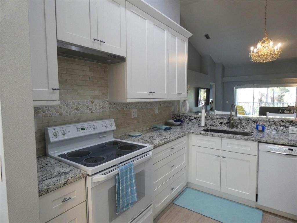 4640 Tower Hill Lane - Photo 2