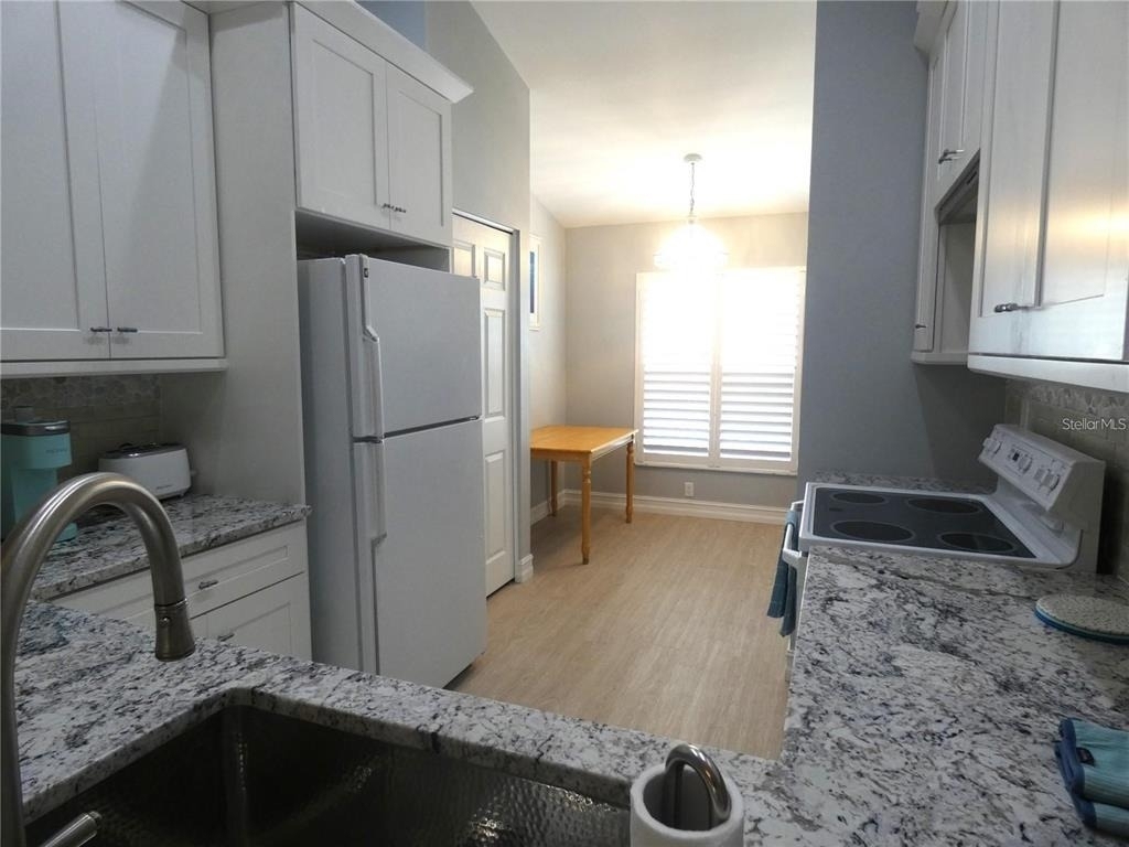 4640 Tower Hill Lane - Photo 3
