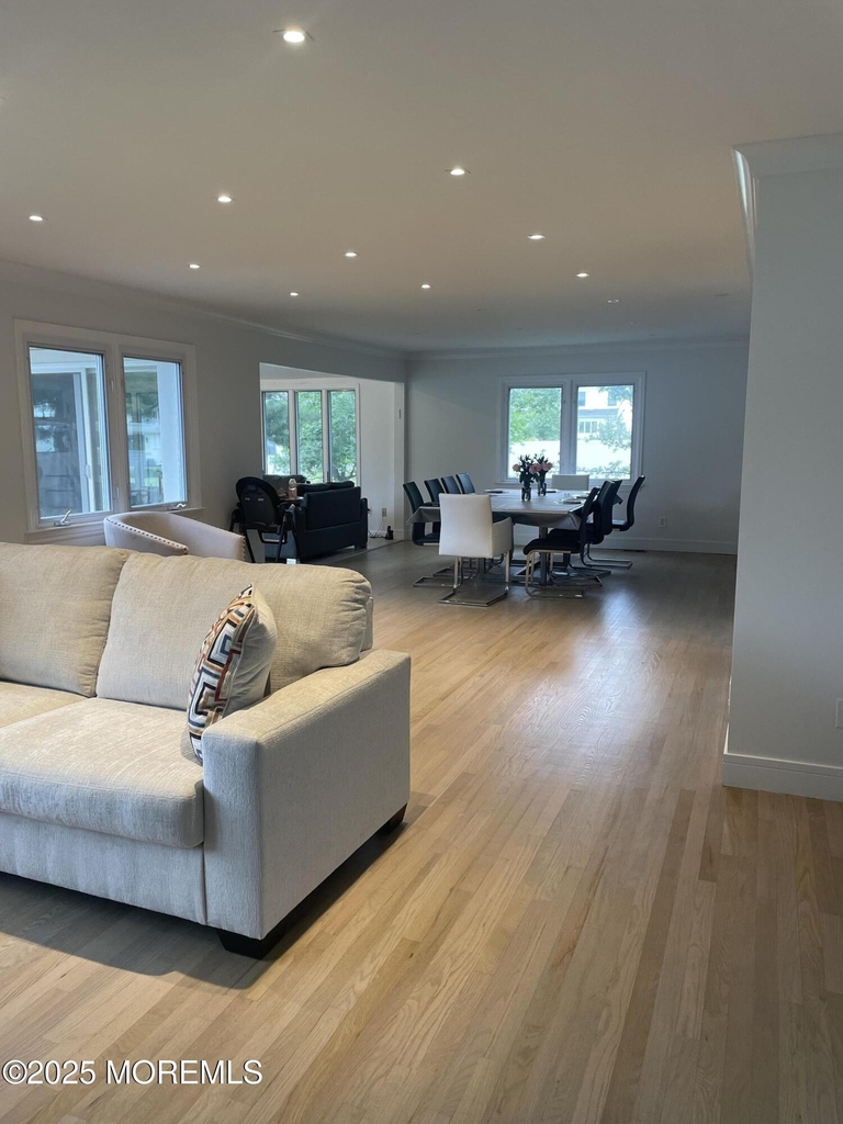 400 Grant Avenue - Photo 16