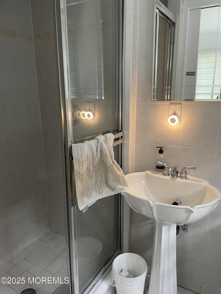 400 Grant Avenue - Photo 12
