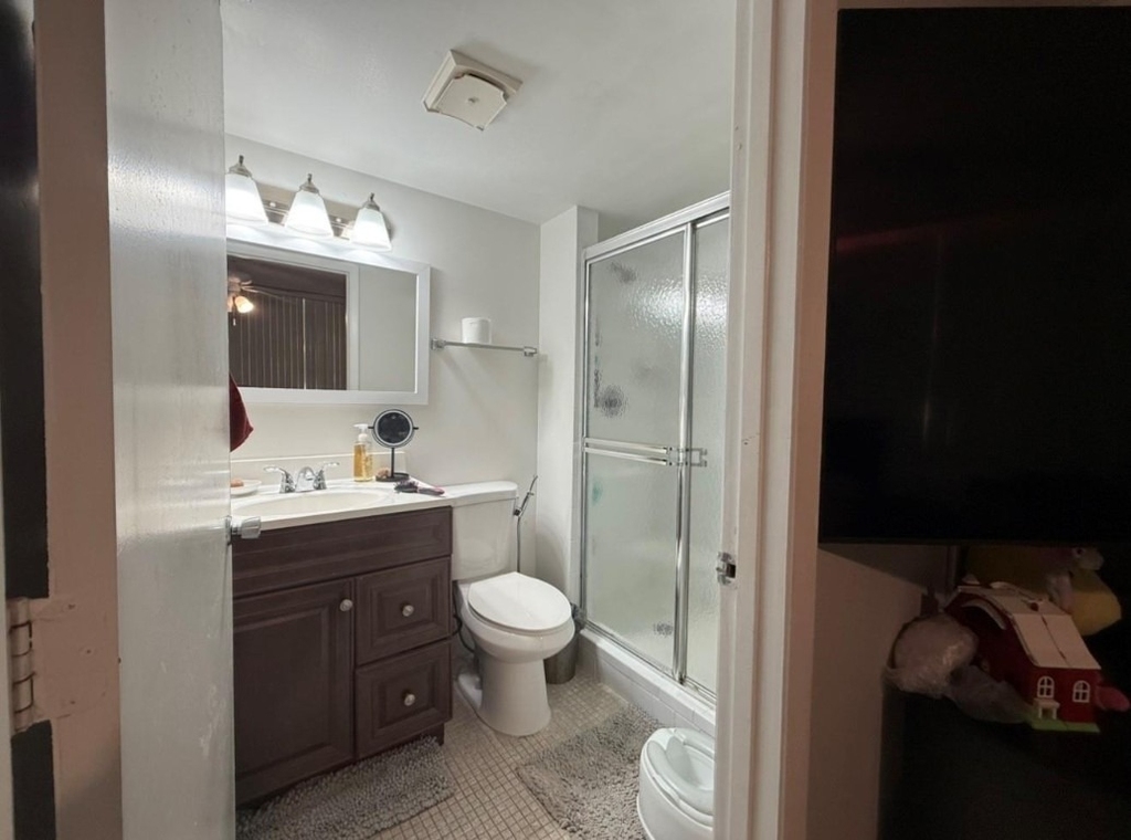 7420 Nw 18th Street - Photo 4