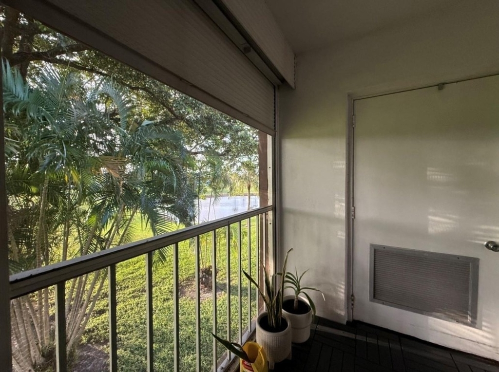 7420 Nw 18th Street - Photo 12