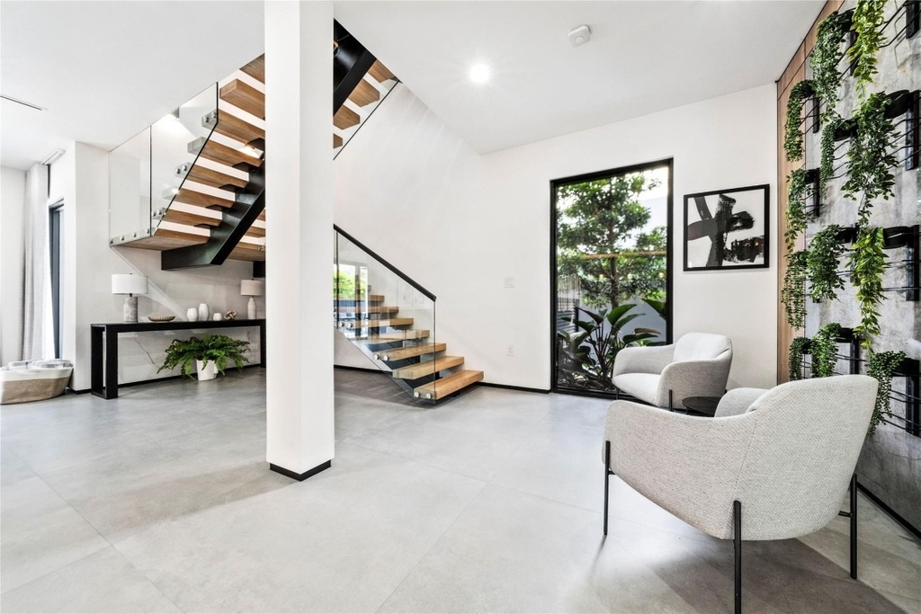 3320 Ne 17th Street - Photo 15
