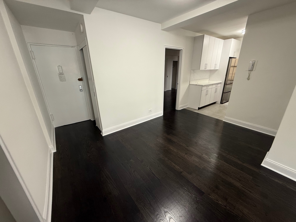 219 East 69th Street - Photo 4