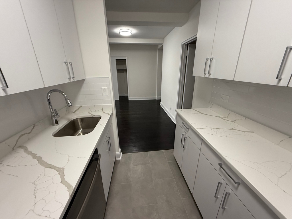 219 East 69th Street - Photo 6