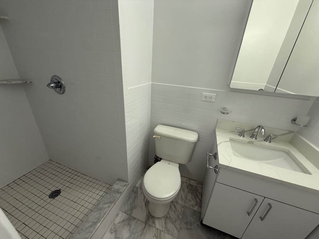 219 East 69th Street - Photo 8