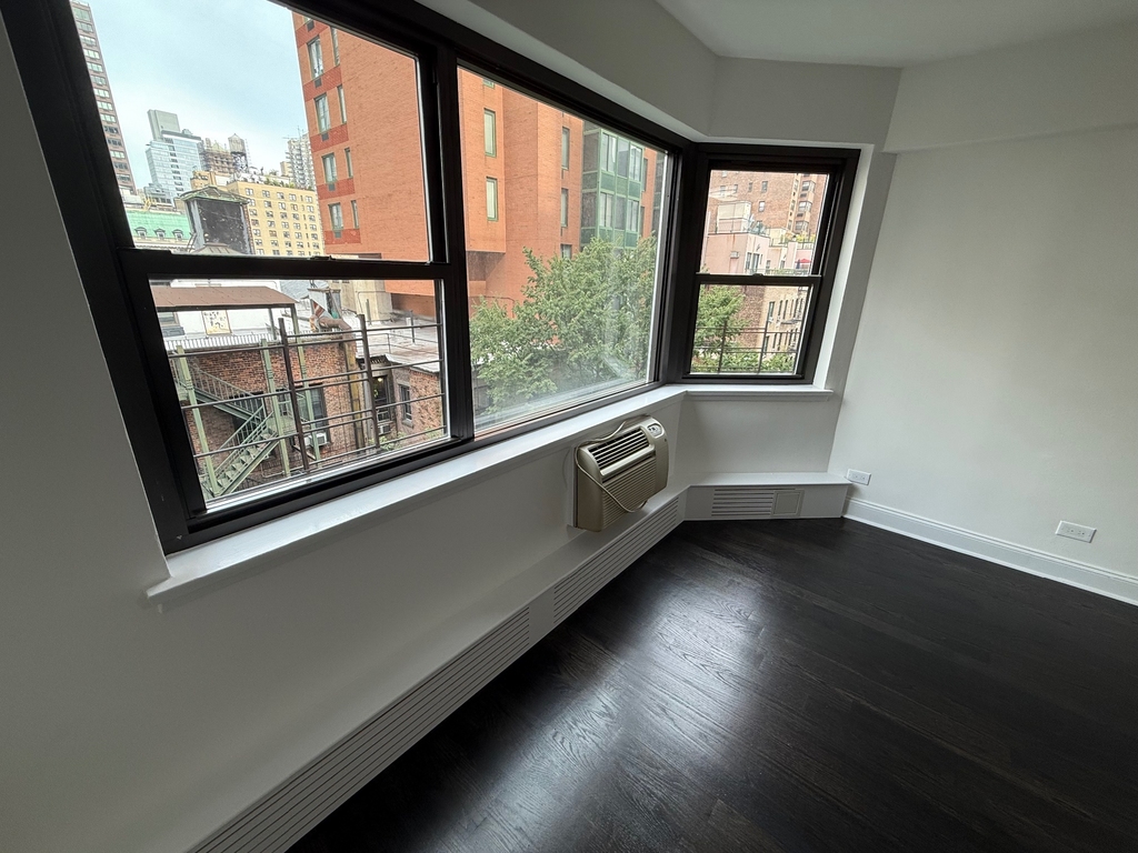 219 East 69th Street - Photo 2