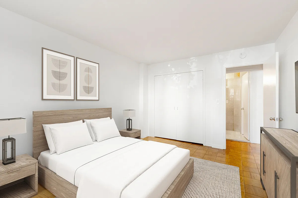 East 36th Street - Photo 2