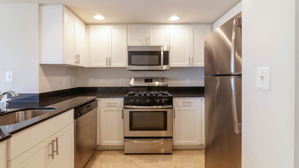 1401 S. Joyce Street - Photo 47